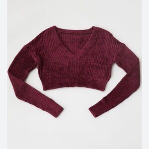 Urban Outfitters Verona Chenille V-Neck Crop Sweater